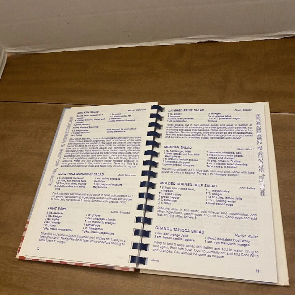 What’s Cookin’ At Monroe Cookbook 1992 Regional PTA Community Recipes